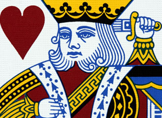 king-hearts-macro